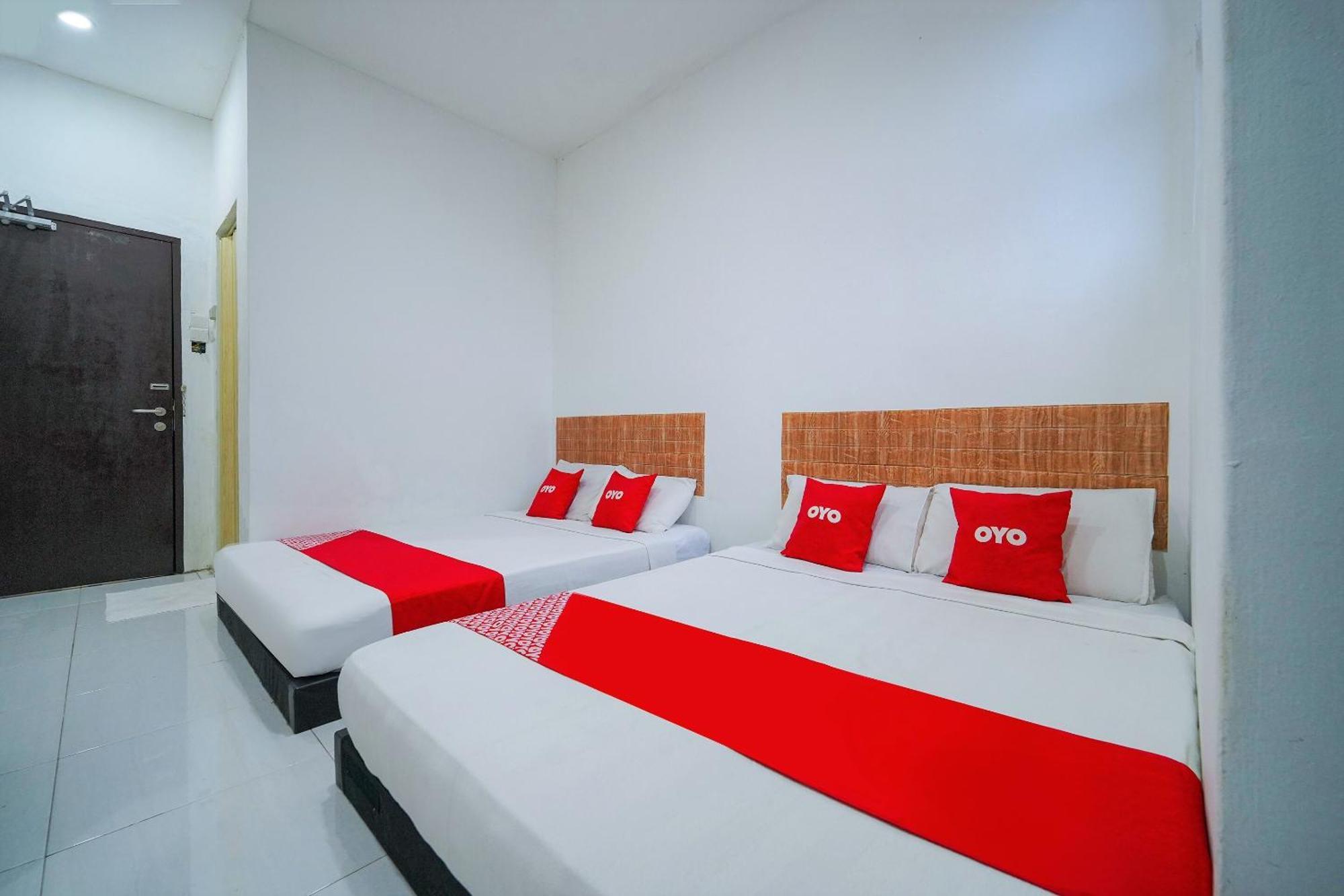 Oyo 89820 Sp Berlian Inn سونغاي بيتاني المظهر الخارجي الصورة