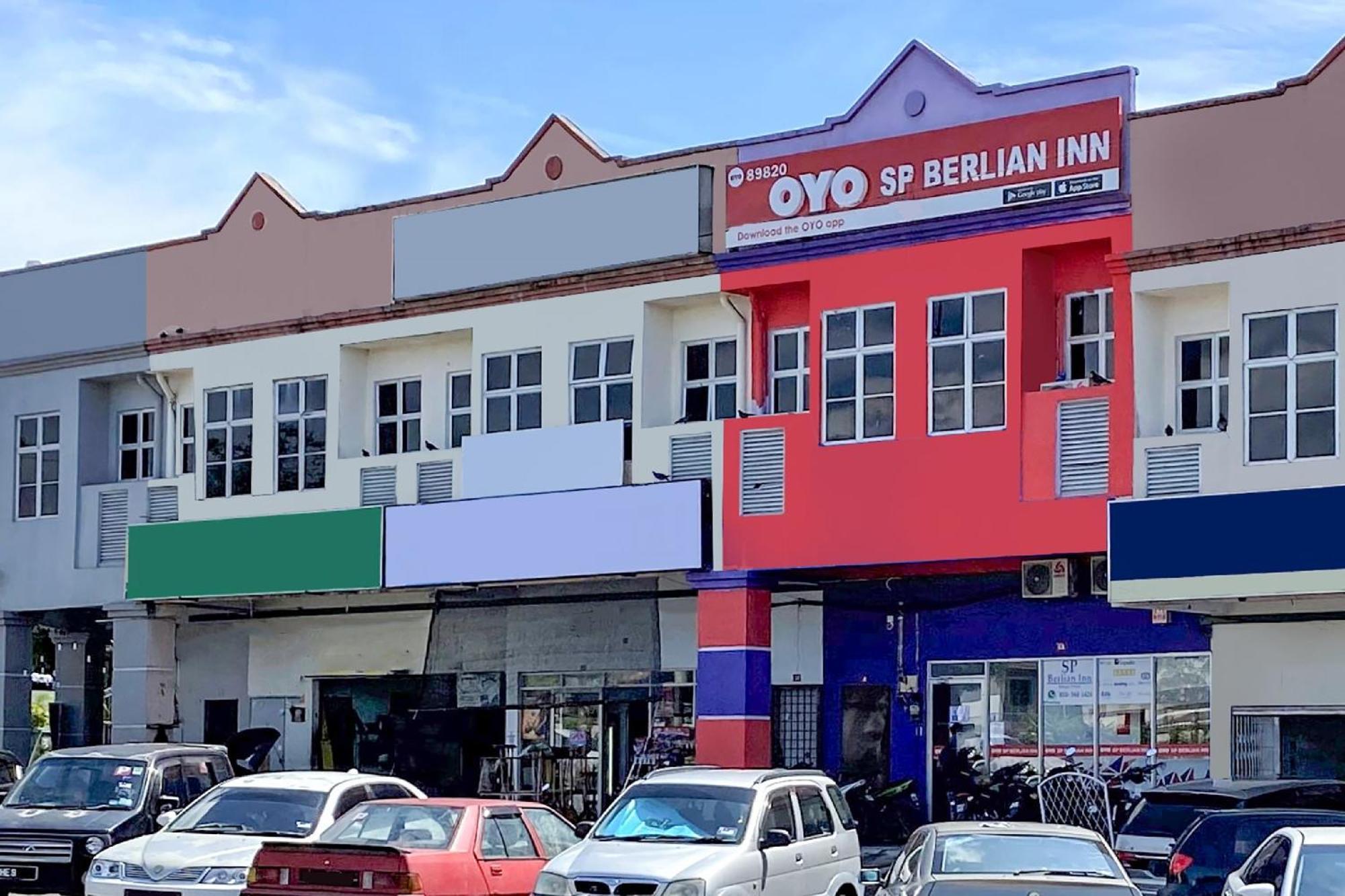 Oyo 89820 Sp Berlian Inn سونغاي بيتاني المظهر الخارجي الصورة
