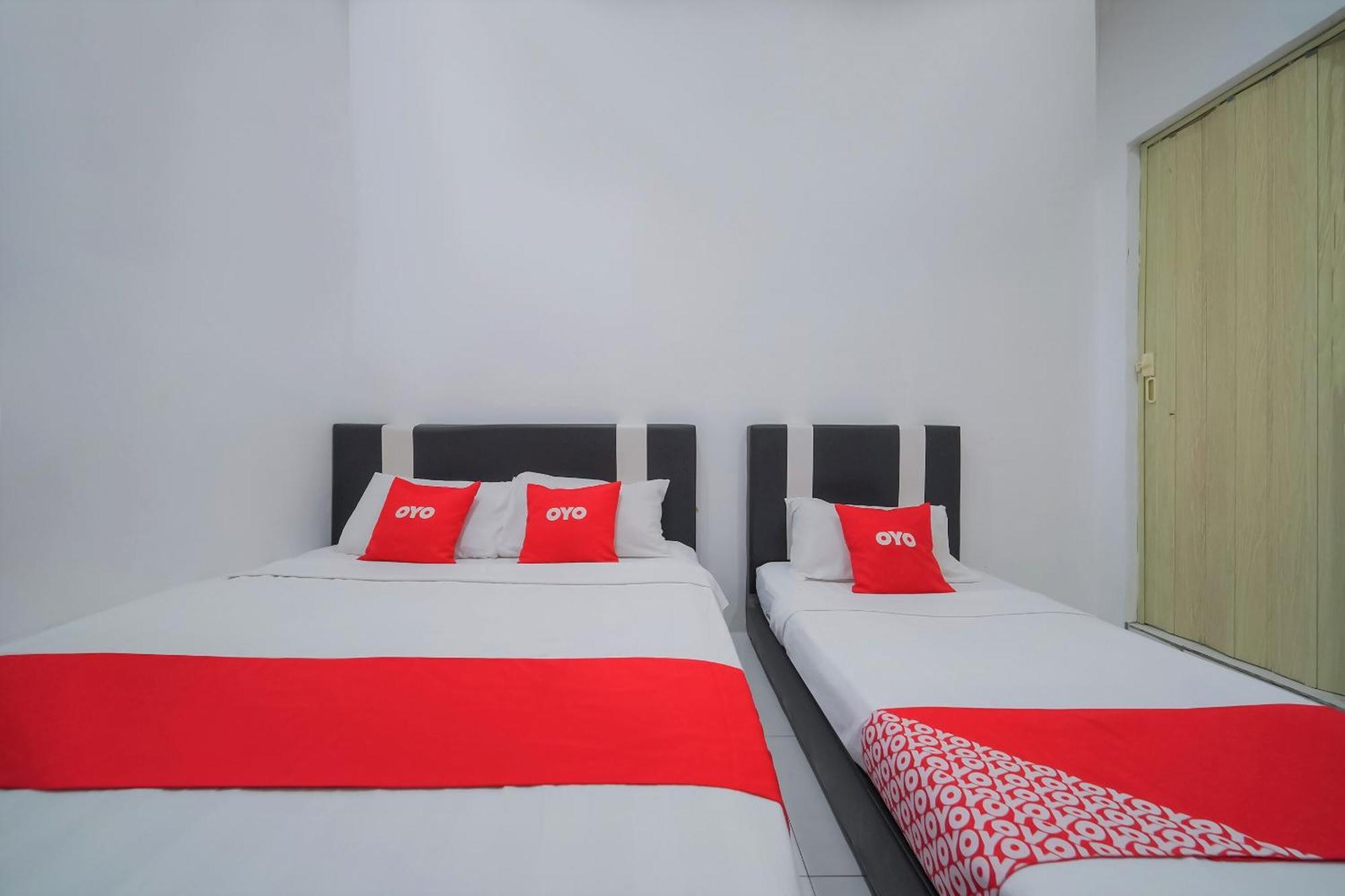 Oyo 89820 Sp Berlian Inn سونغاي بيتاني المظهر الخارجي الصورة