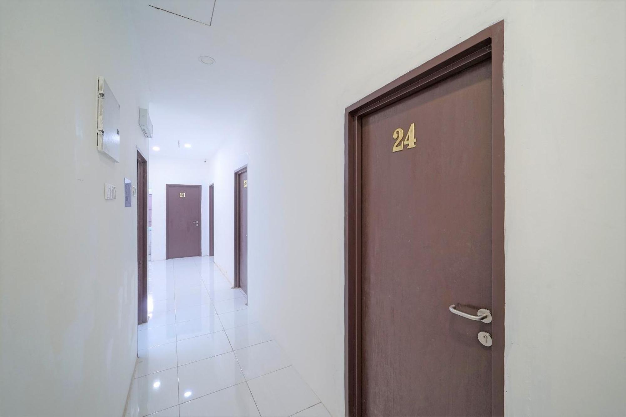 Oyo 89820 Sp Berlian Inn سونغاي بيتاني المظهر الخارجي الصورة