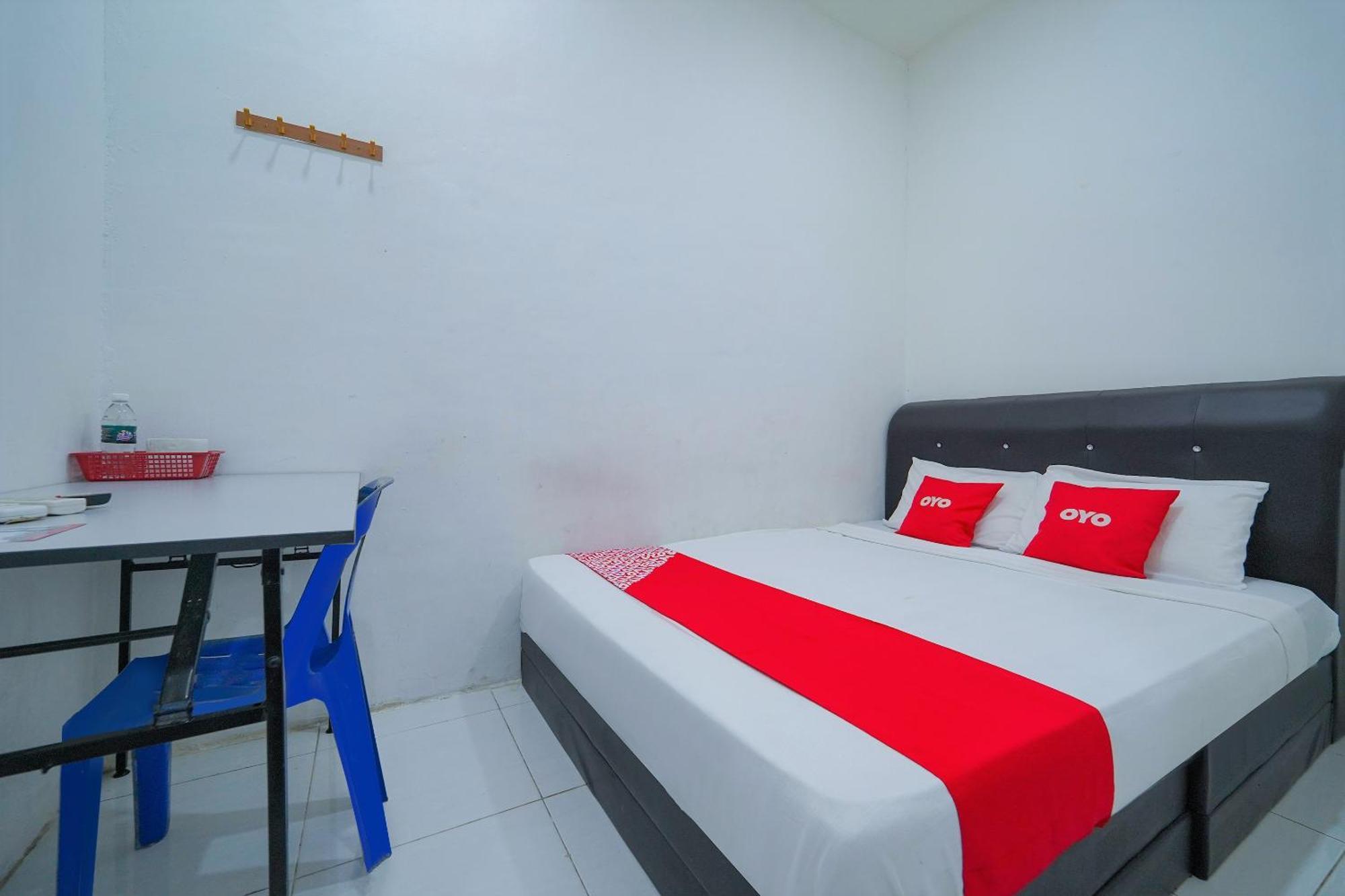 Oyo 89820 Sp Berlian Inn سونغاي بيتاني المظهر الخارجي الصورة