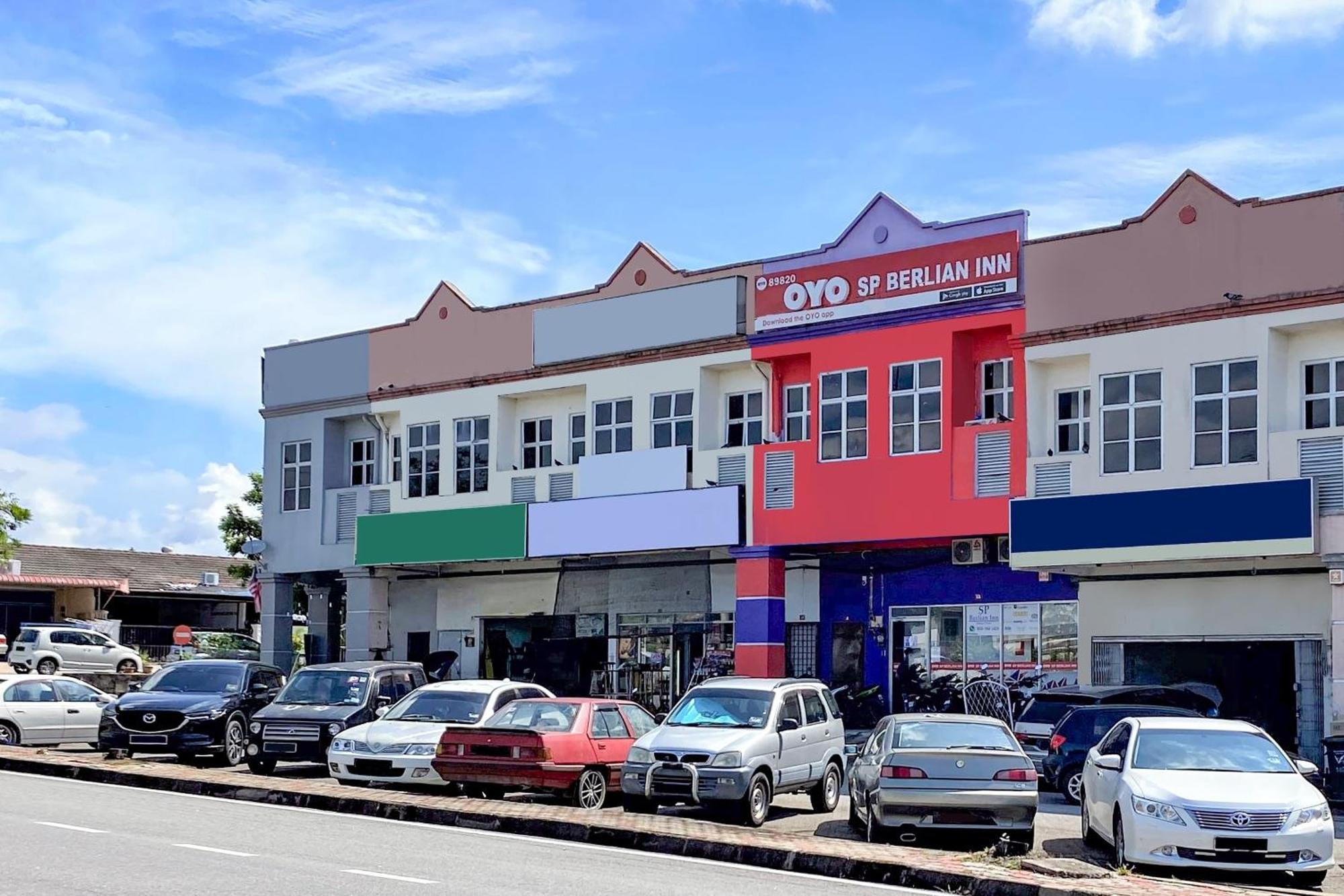 Oyo 89820 Sp Berlian Inn سونغاي بيتاني المظهر الخارجي الصورة